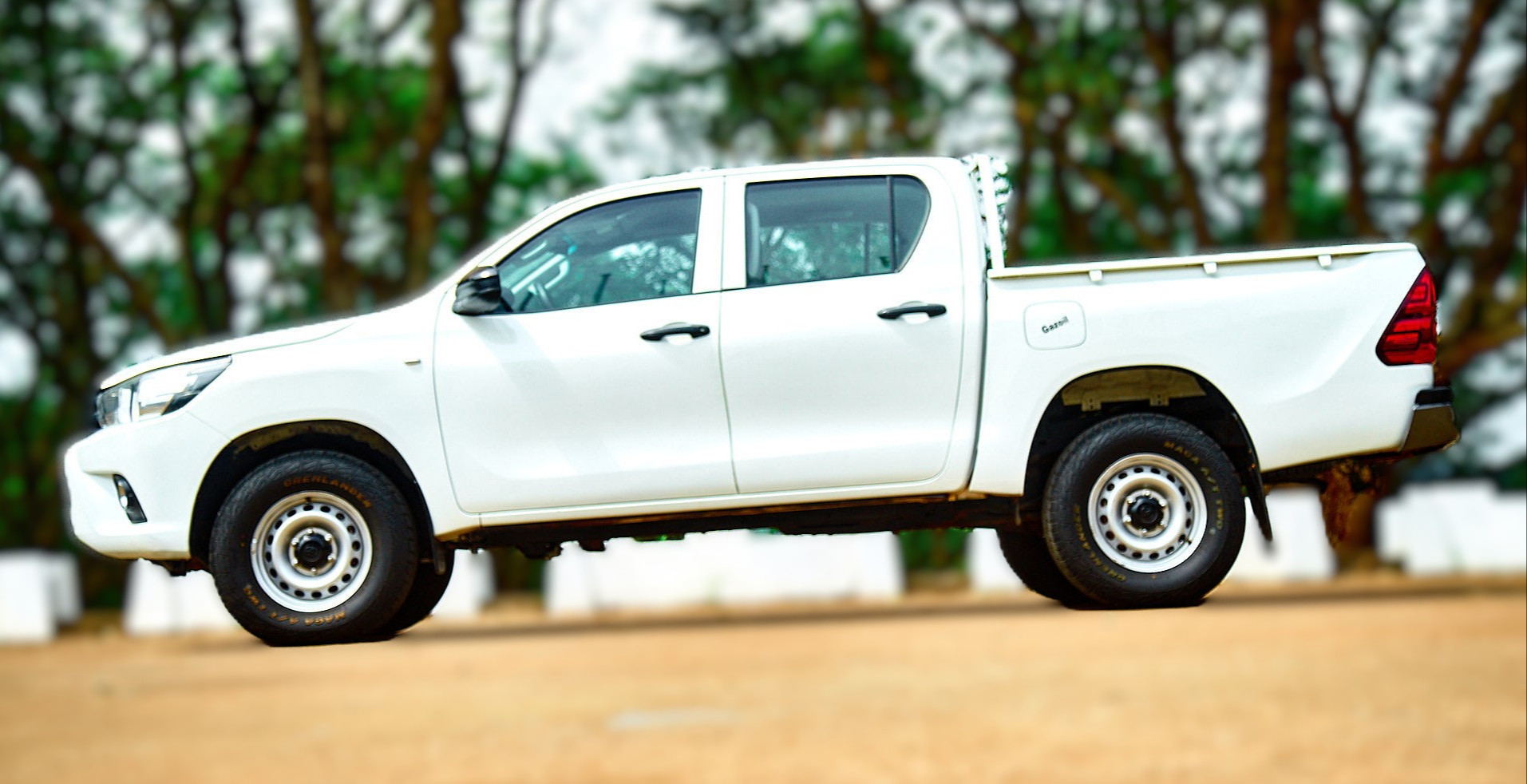 TOYOTA HILUX 2020 (CAMI) - Image 4