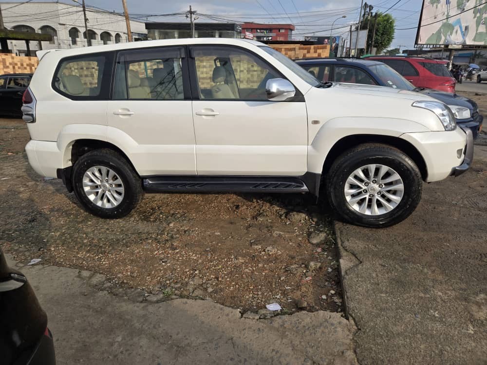 TOYOTA PRADO GX - Image 6