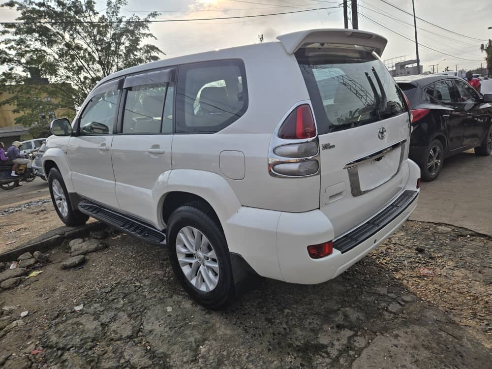 TOYOTA PRADO GX - Image 3