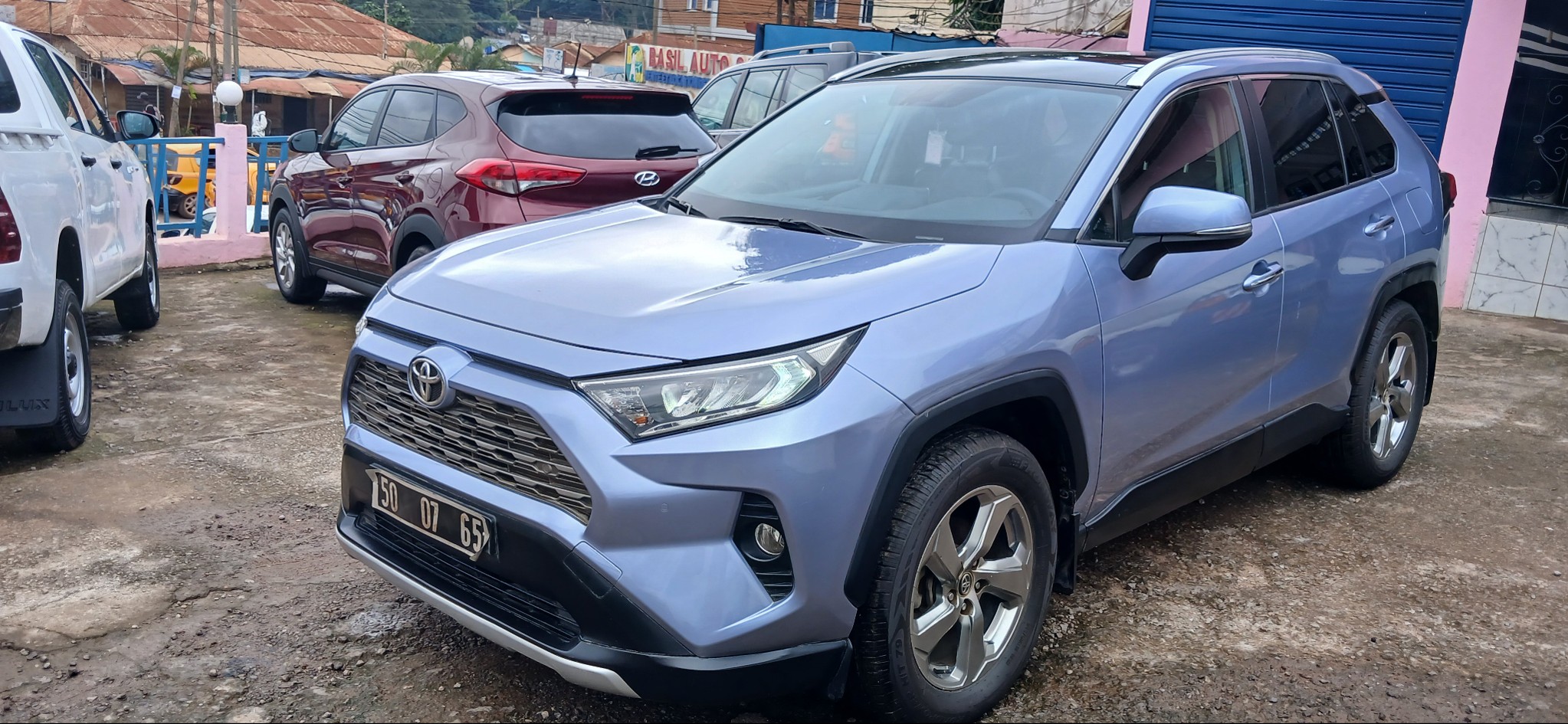 Toyota Rav 4 - Image 9