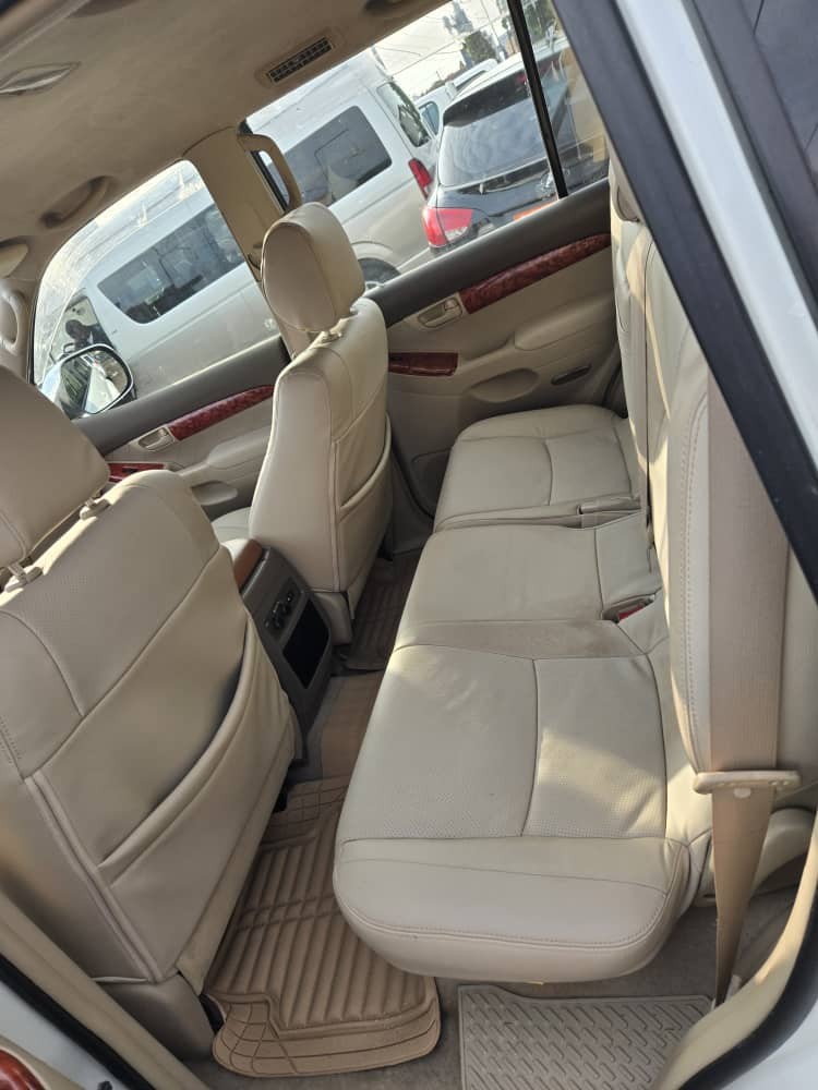 TOYOTA PRADO GX - Image 9