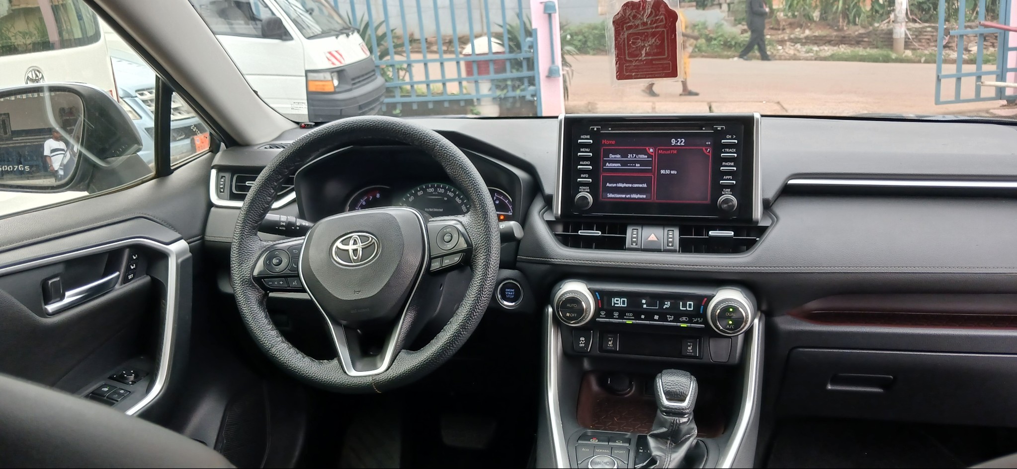 Toyota Rav 4 - Image 5