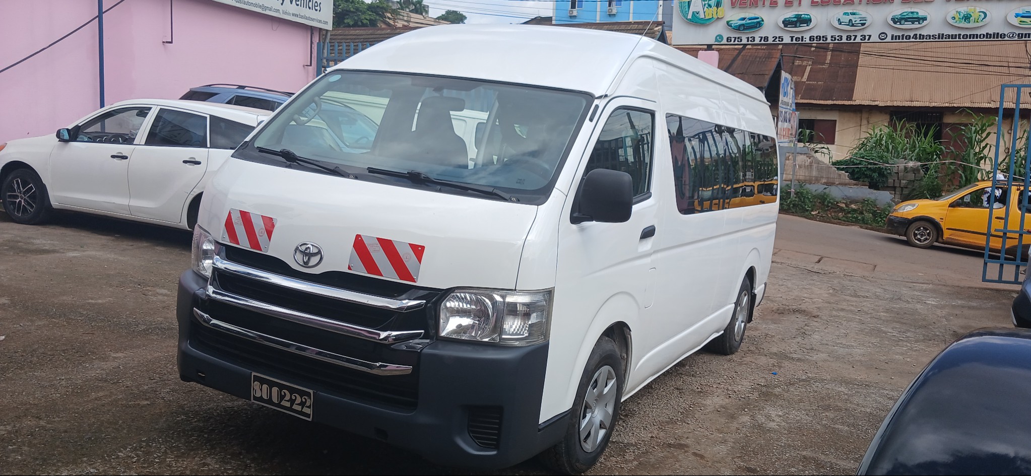 Toyota Hiace - Image 6