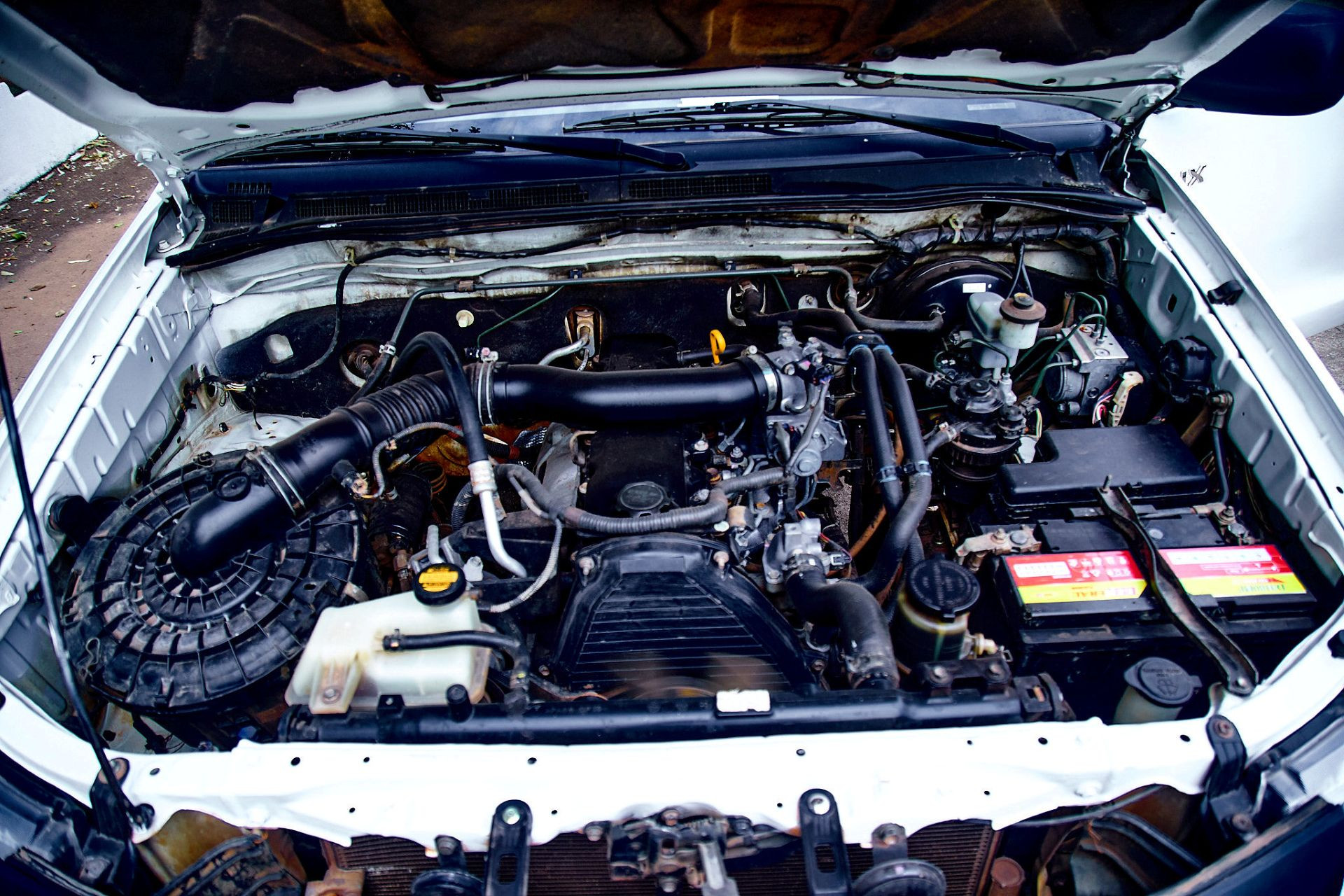 TOYOTA HILUX 2015 (CAMI) - Image 12