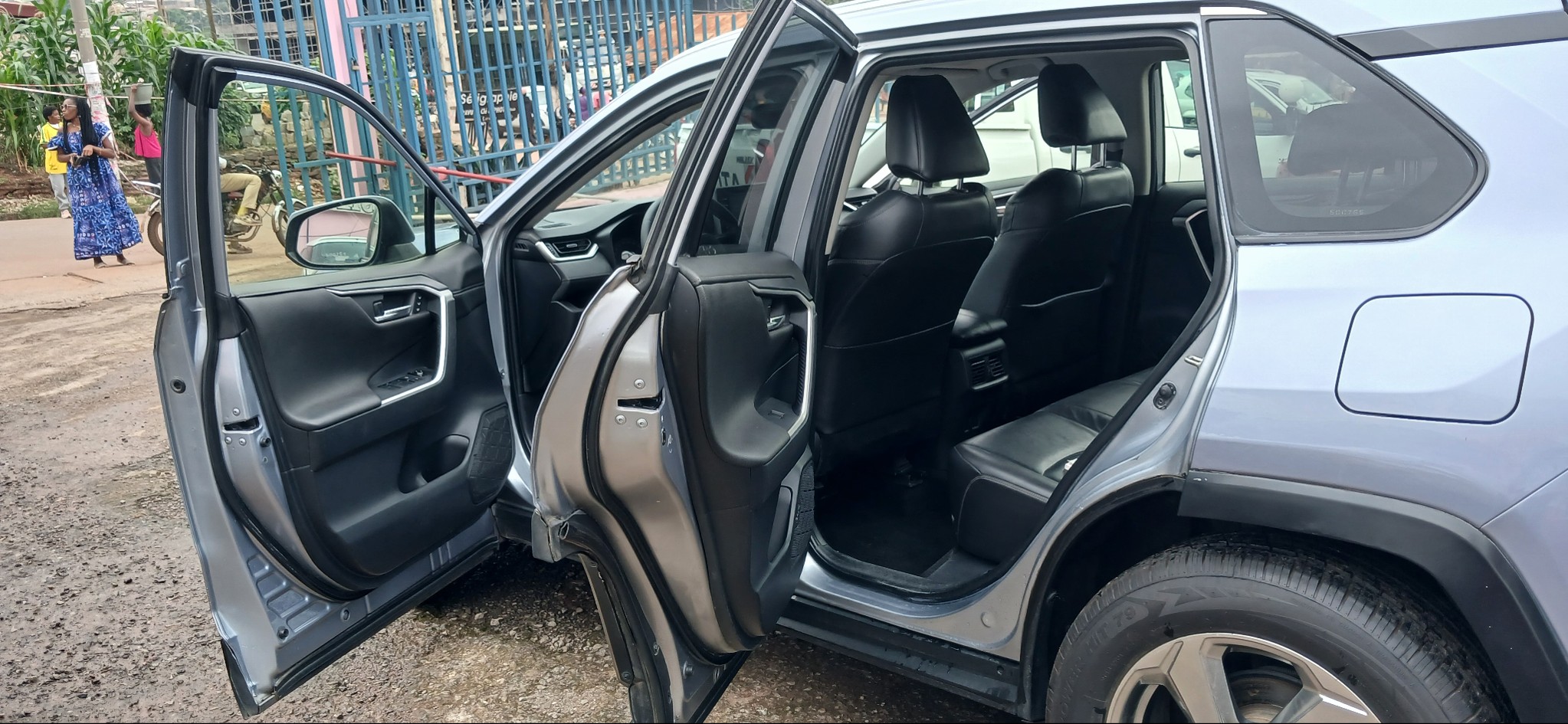 Toyota Rav 4 - Image 7